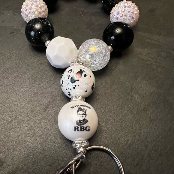 Meet your Posher, Jessica - Picture 6 of 14